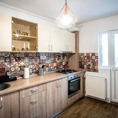 Apartament Delightful, Modern Apartment! 10 Minutes Away From Centre Bucureşti