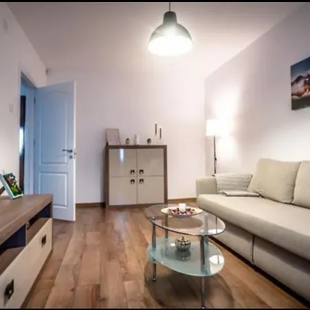 Apartamento Delightful, Modern Apartment! 10 Minutes Away From Centre